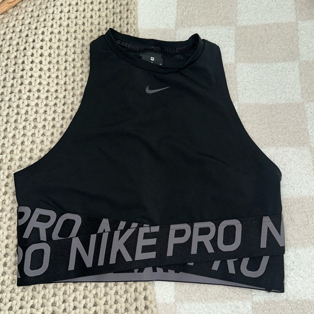 Comfy sports bra from Nike